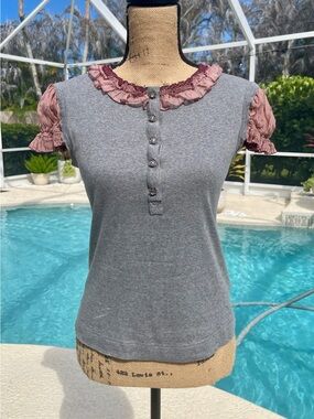 Dolce & Gabbana Gray Tee with Mauve Ruffle Trim